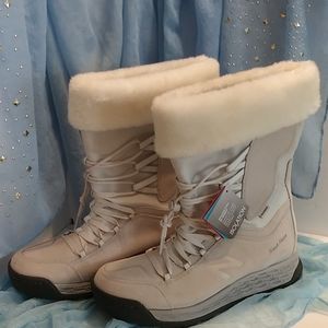 Boots, New Balance,(Fresh Foam) Boots.